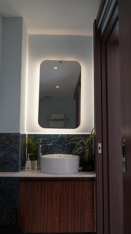 Bros Hotel مدينة هوشي منه المظهر الخارجي الصورة