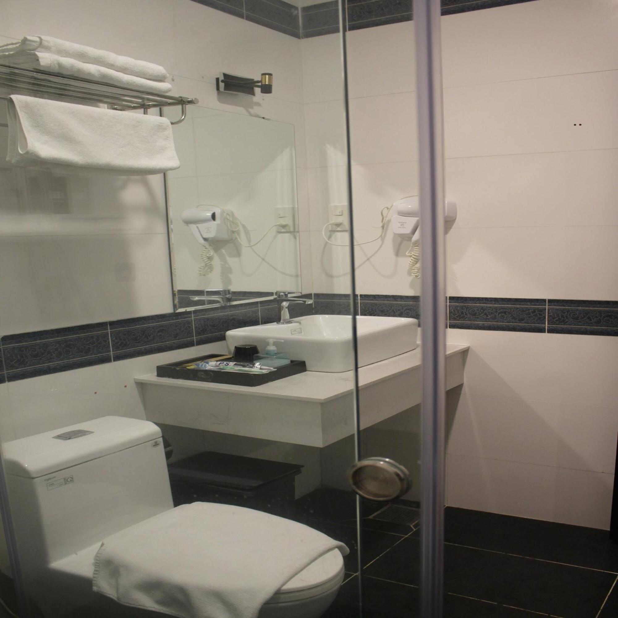 Bros Hotel مدينة هوشي منه المظهر الخارجي الصورة